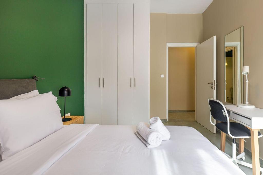 Snug By Zoia Living Apartment Athens Exterior photo