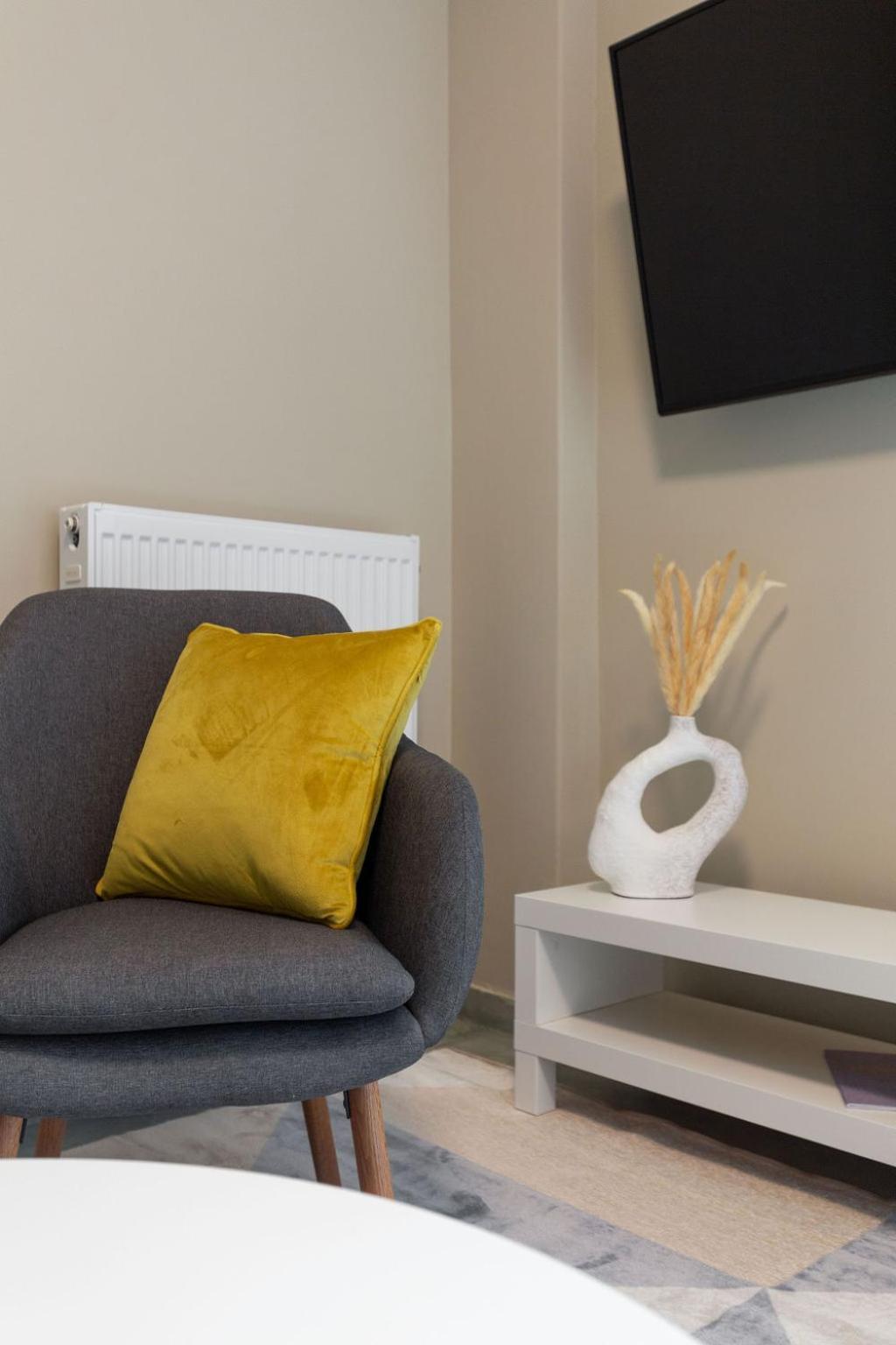 Snug By Zoia Living Apartment Athens Exterior photo
